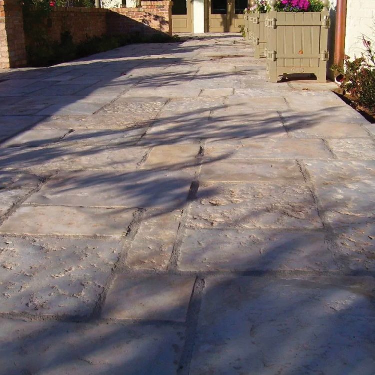 Grand Mace Kitchen & Bar Spout Compas™